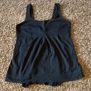 Black Womens lululemon workout top